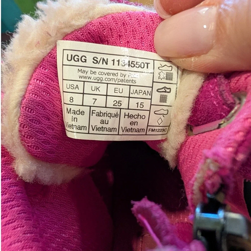 UGG toddler highland